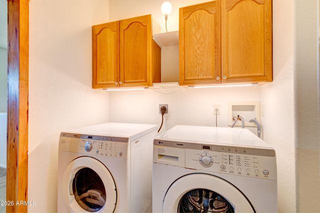 3246 N SILVER TIP Trail, Queen Valley, AZ 85118