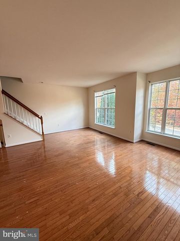 15681 PALERMO TER, Woodbridge, VA 22191