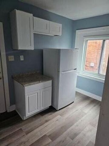 2415 W Grand Street, Detroit, MI 48238