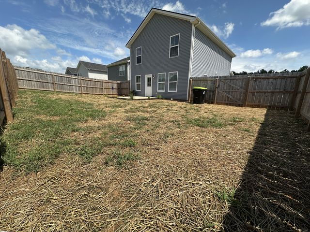 128 Quarry Ridge Rd, Clarksville, TN 37043