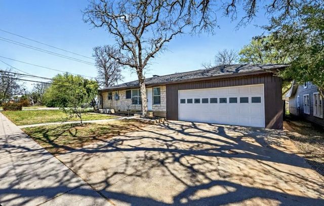 1170 W Frey Street, Stephenville, TX 76401