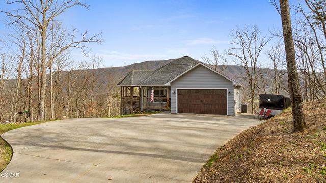 2932 Mockingbird Way, Sevierville, TN 37862