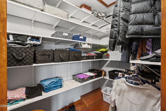 2932 Mockingbird Way, Sevierville, TN 37862