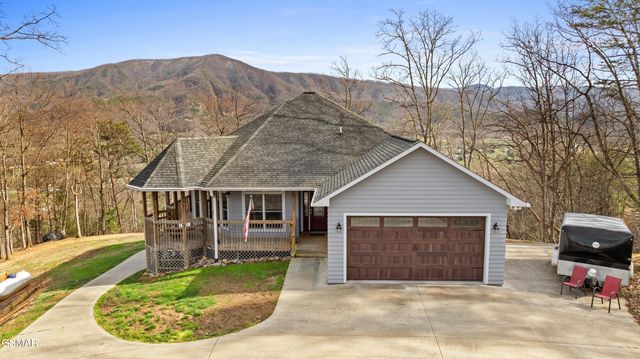 2932 Mockingbird Way, Sevierville, TN 37862