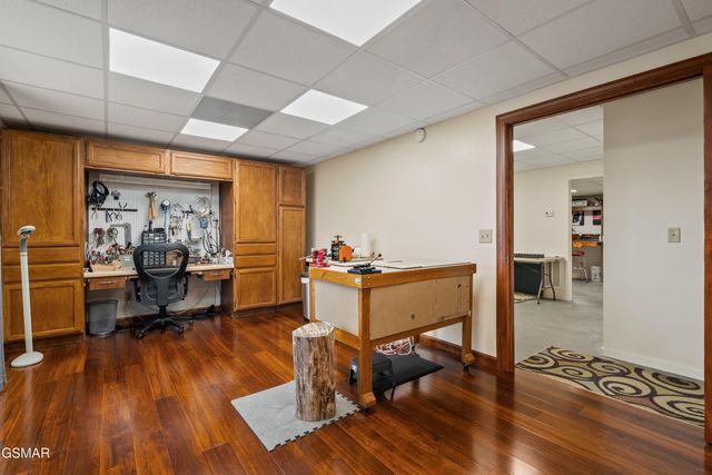 2932 Mockingbird Way, Sevierville, TN 37862