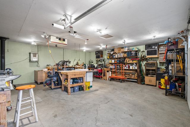 2932 Mockingbird Way, Sevierville, TN 37862