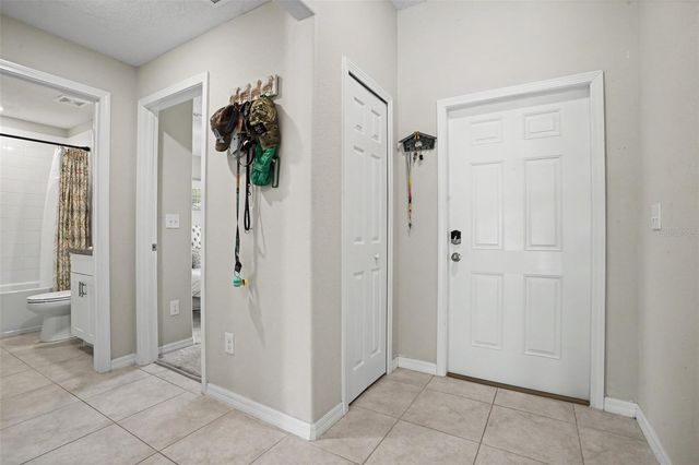 6671 MINERAL SPRINGS ROAD, New Port Richey, FL 34653