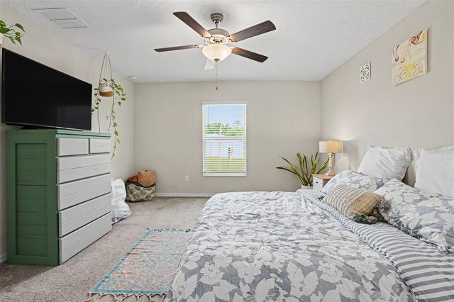 6671 MINERAL SPRINGS ROAD, New Port Richey, FL 34653