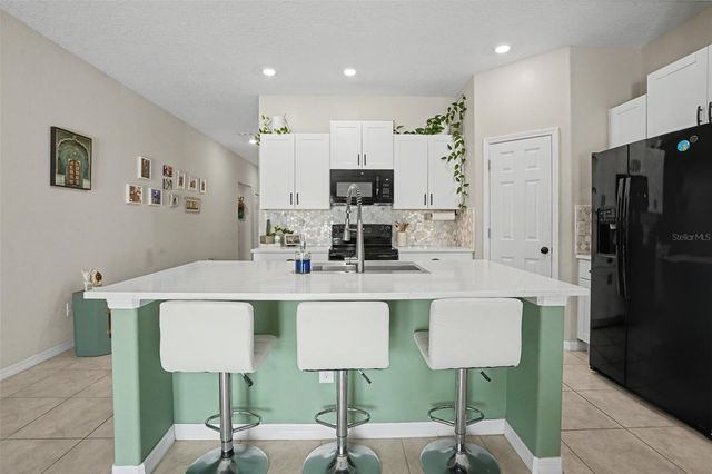 6671 MINERAL SPRINGS ROAD, New Port Richey, FL 34653