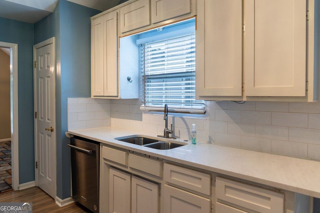 1909 Brookhill Way SW, Snellville, GA 30078 — photo 5