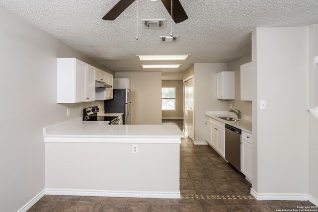 11307 MALAPAI PARK, San Antonio, TX 78249