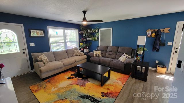 10 Haven Crest Lane, Fletcher, NC 28732