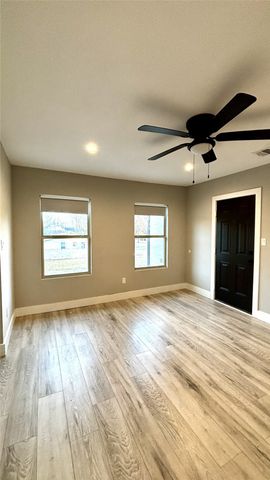 601 S Oak Cliff Boulevard 601W, Dallas, TX 75208