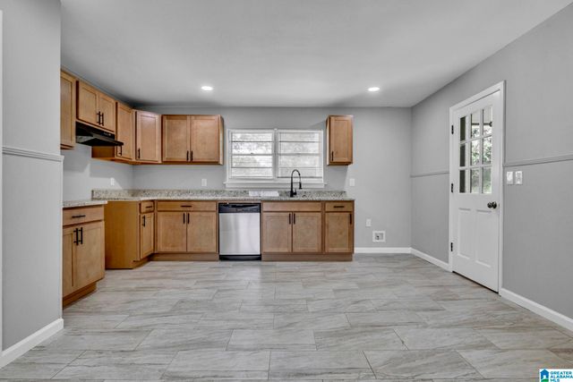 1132 4TH WAY, Pleasant Grove, AL 35127