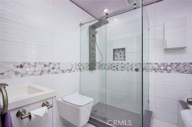 207 Santa Ana, Long Beach, CA 90803