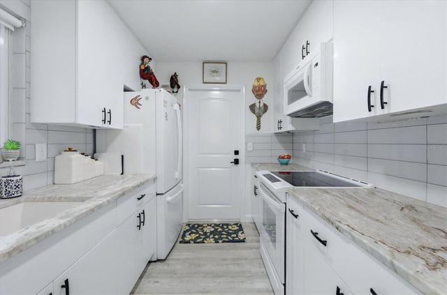 4452 TORTOISE ROAD, Venice, FL 34293