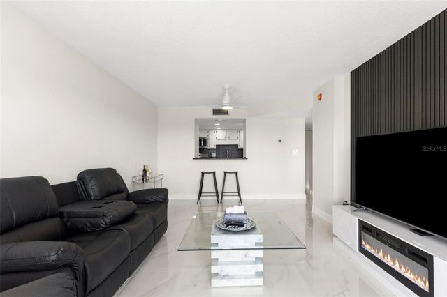 51 ISLAND WAY 608, Clearwater Beach, FL 33767