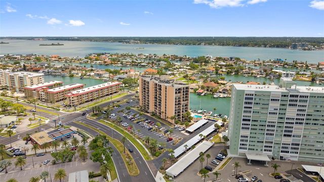 51 ISLAND WAY 608, Clearwater Beach, FL 33767