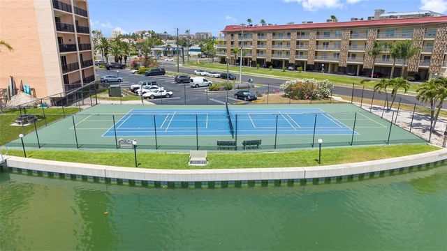 51 ISLAND WAY 608, Clearwater Beach, FL 33767
