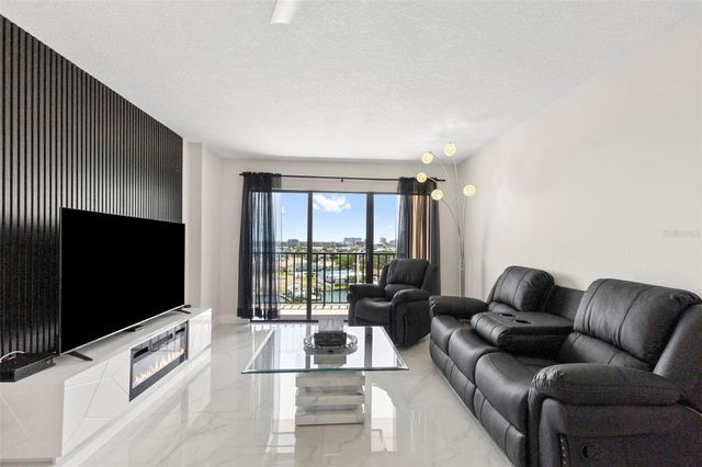 51 ISLAND WAY 608, Clearwater Beach, FL 33767