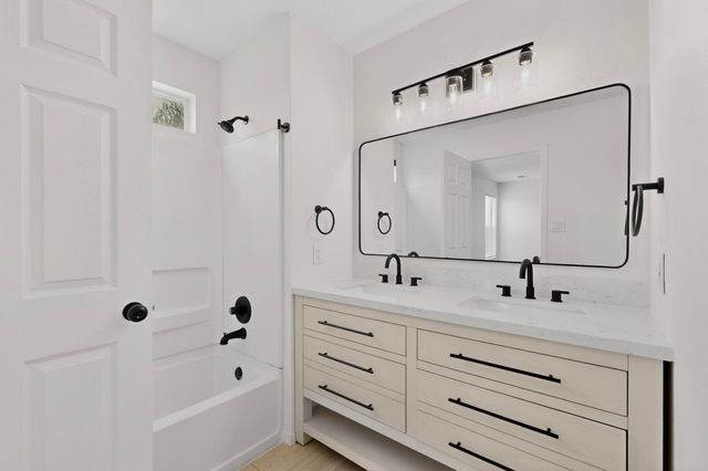 2100 Sea Foam Street NW, Albuquerque, NM 87120