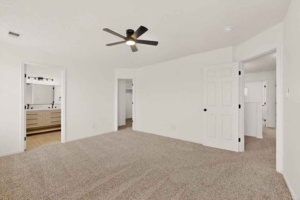 Image 19 of property listing at 2100 Sea Foam Street NW, Albuquerque, NM 87120