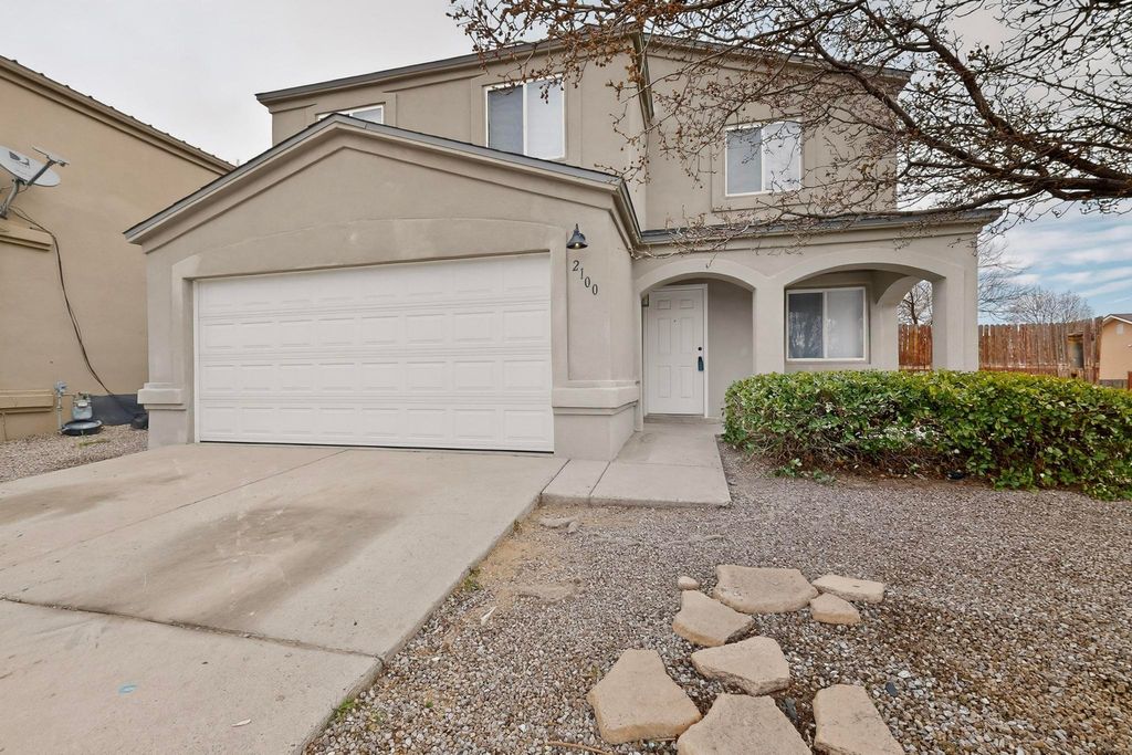 Image 2 of property listing at 2100 Sea Foam Street NW, Albuquerque, NM 87120