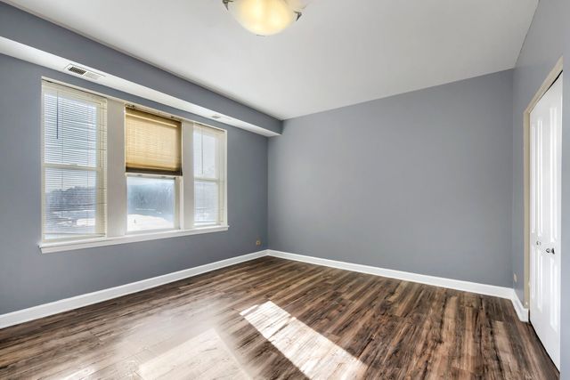 7724 S Cornell Avenue 3U, Chicago, IL 60649