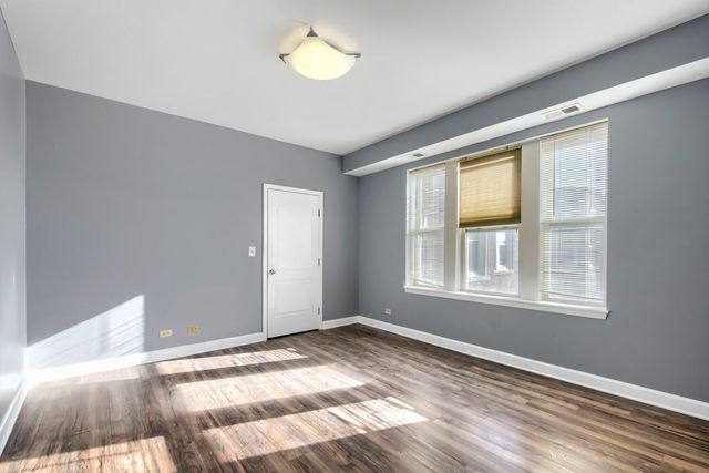 7724 S Cornell Avenue 3U, Chicago, IL 60649