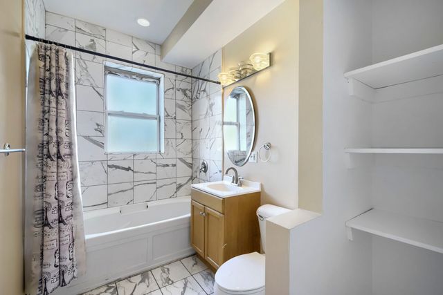 7724 S Cornell Avenue 3U, Chicago, IL 60649