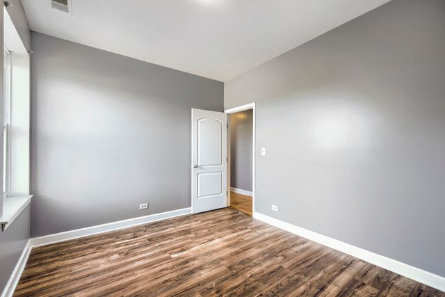 7724 S Cornell Avenue 3U, Chicago, IL 60649