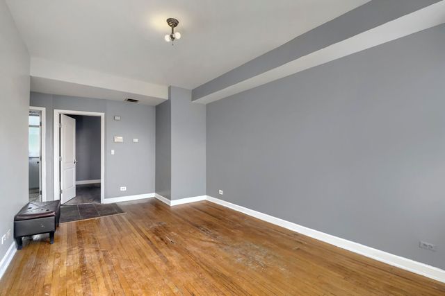 7724 S Cornell Avenue 3U, Chicago, IL 60649