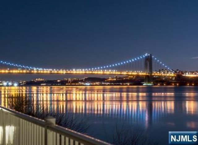 1225 River Road 11D, Edgewater, NJ 07020