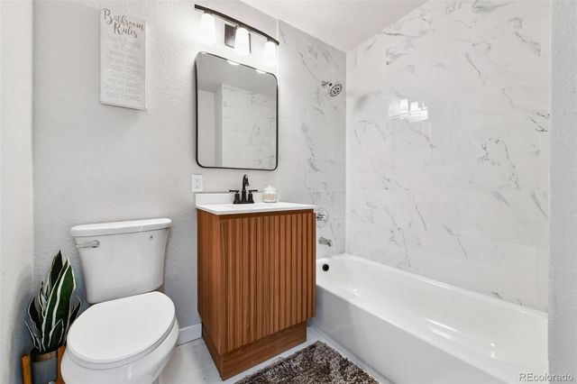 225 Tucson Street, Aurora, CO 80011