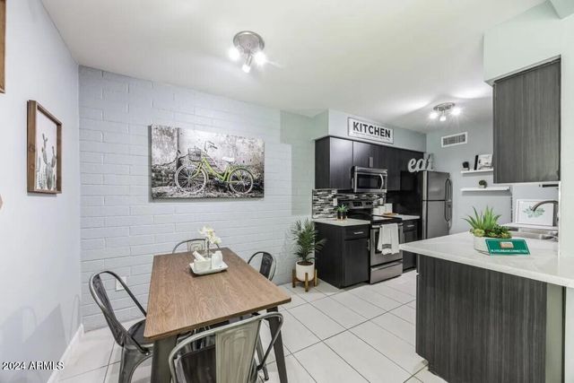 1220 N 44TH Street 1, Phoenix, AZ 85008