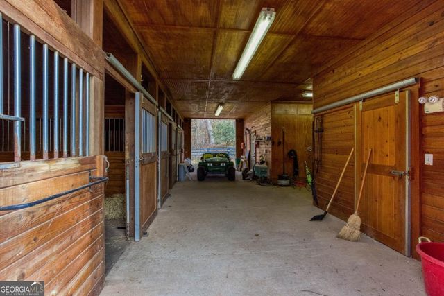 336 Tanglewood Drive, Canton, GA 30115