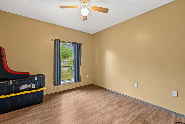 306 Bermuda Dr., White Oak, TX 75693