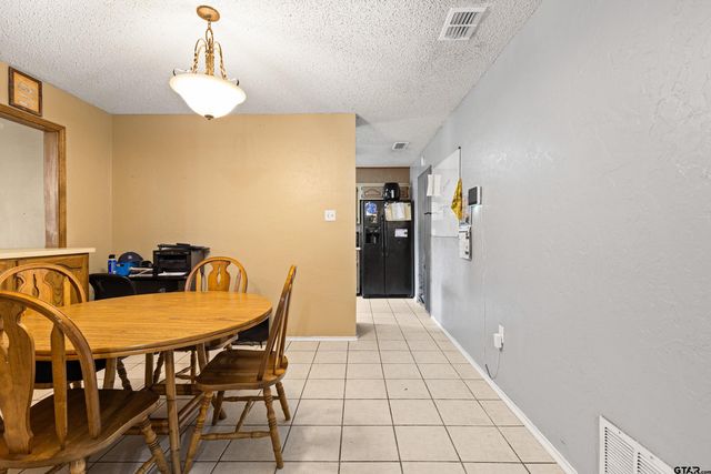 306 Bermuda Dr., White Oak, TX 75693