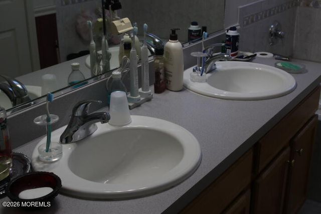 7 Albatross Point, Bayville, NJ 08721