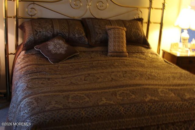 7 Albatross Point, Bayville, NJ 08721