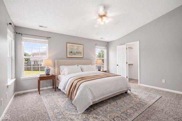 10996 Ridge Court, Fishers, IN 46038
