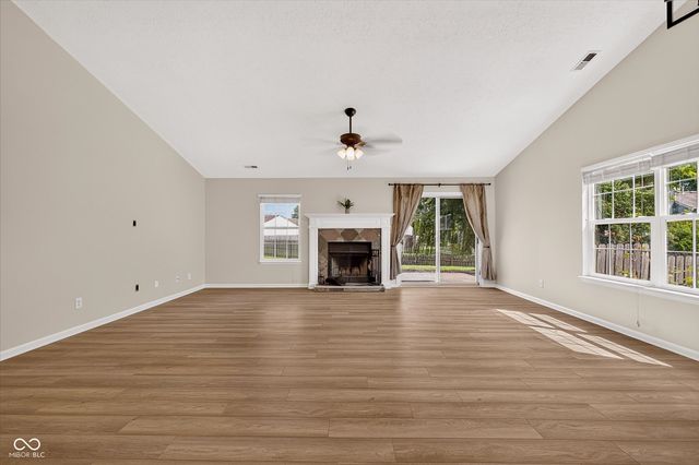 10996 Ridge Court, Fishers, IN 46038