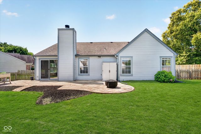 10996 Ridge Court, Fishers, IN 46038