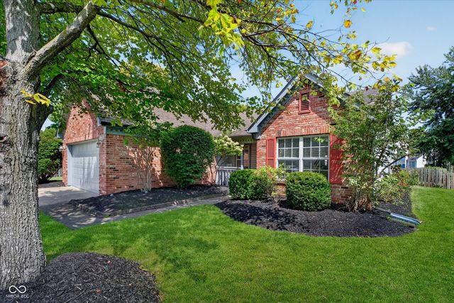 10996 Ridge Court, Fishers, IN 46038