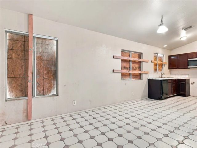 44251 Tahoe Way, Lancaster, CA 93536