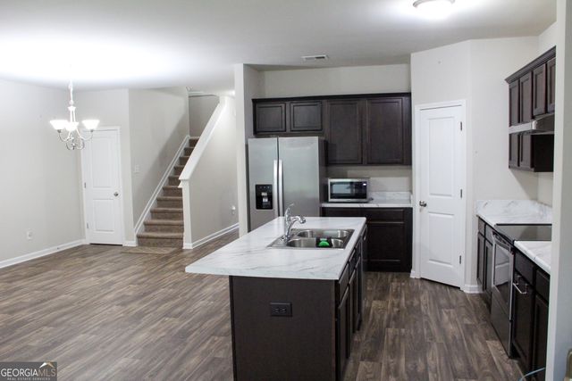 278 Stillwood Drive, Newnan, GA 30265