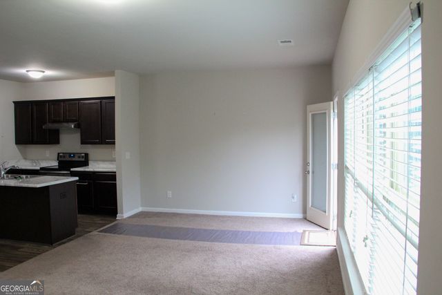 278 Stillwood Drive, Newnan, GA 30265
