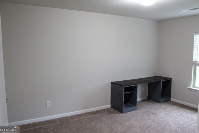278 Stillwood Drive, Newnan, GA 30265