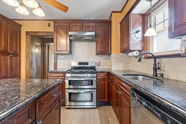 52 Manner Ave, Garfield City, NJ 07026