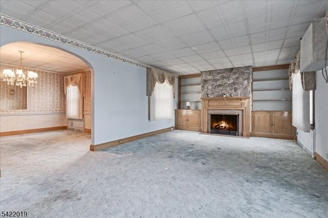 52 Manner Ave, Garfield City, NJ 07026